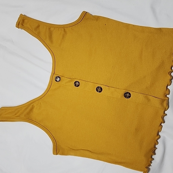 💛 yellow cropped tank top 💛 - Picture 2 of 4